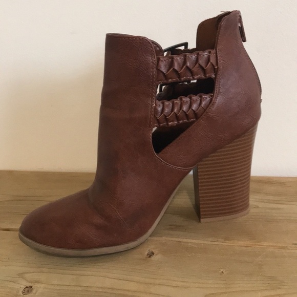 American Eagle Sander Braided heeled Booties brown cognac size 10 vegan - Picture 6 of 10